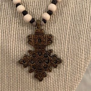 Ivory and gray bead necklace